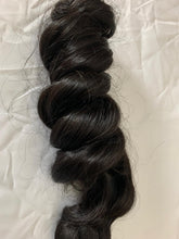 Load image into Gallery viewer, Vietnamese Double Drawn Wavy bundles
